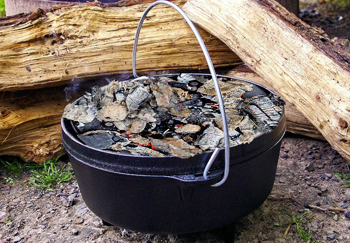 Dutch Oven Baking with Campfire Coals – Beginner’s Guide